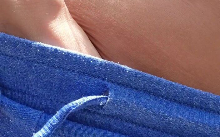 IsaIsabellaxxx: Varm sol på mina bröst