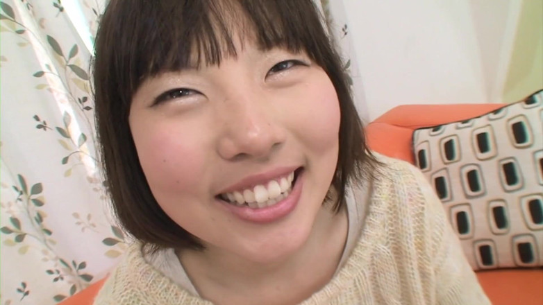Japan Lust: Söt tjej älskar att suga kuk och få en fin creampie
