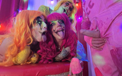 Cock Crazed Clowns: Vytvoření žlutých klaunů