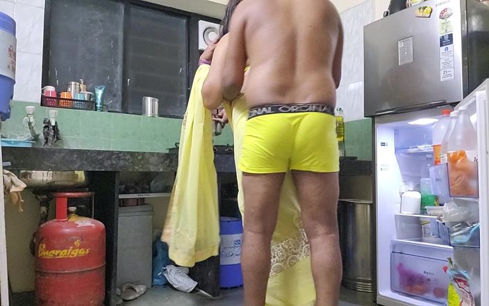 Indiansissychubby: Lui fa permettimi di lavorare così cattivo