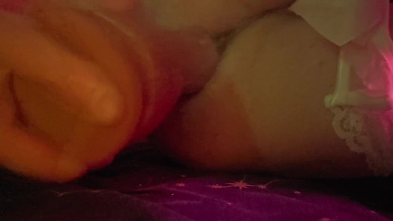 ALISA XxX: लालची गांड