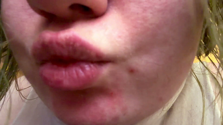 Spunk Kip: Showering You in Kisses