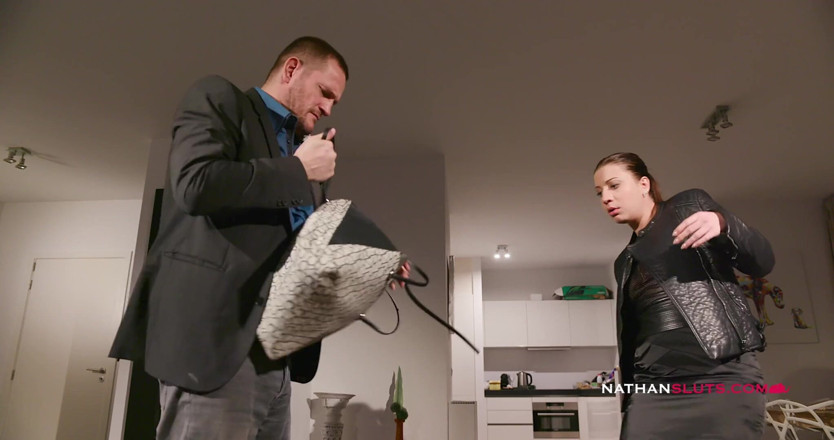 Nathansluts: Large cock stretching for Tereza Bizarre’s holes