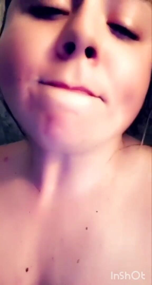 Stella Girl: Dildo shower play