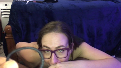 Sams Cam House: Mya Blair zostaje zerżnięta w tittie