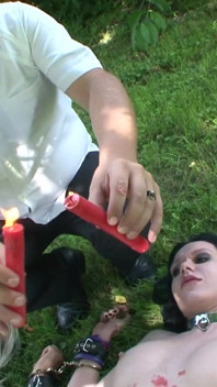 O círculo sádico, sofrimento silencioso - filme alemão bdsm