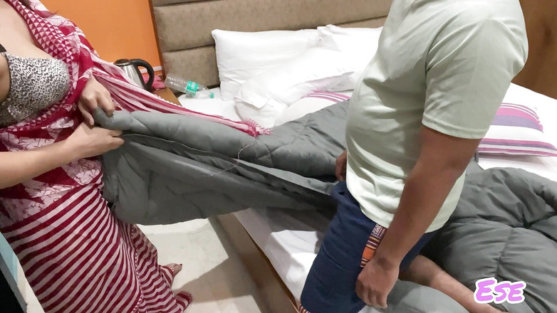 Sammy Sins: Zimmerservice vom zimmermädchen genommen und sie hart gefickt