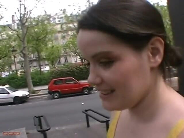 Magmafilm: Tăiței iubitori de sex luați de pe stradă