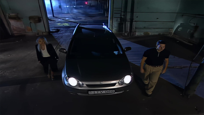 Luxury porn channel: 暗闇の中で見知らぬ人とセックス