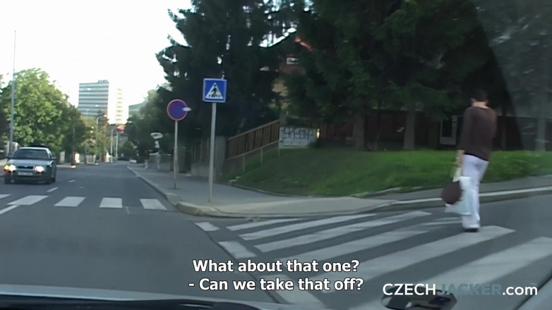 Czech Jacker: Jacker checa 13: las cosas pequeñas son lindas y se ven...