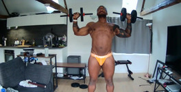 Amadeus: 直播开始 2020/11/16 09：51 am 家庭锻炼 又大又饥渴