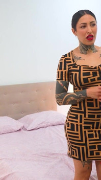 MILF Tatuata E Feroce Scopa Il Suo Primo Nero. Lara Croft, Vergine Interrazziale Al Fakings Black Fix