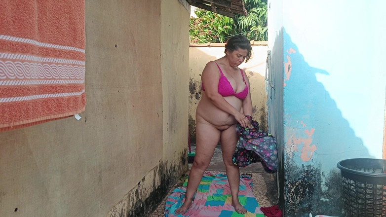 Sharinga: Picking up Neighbor at Home