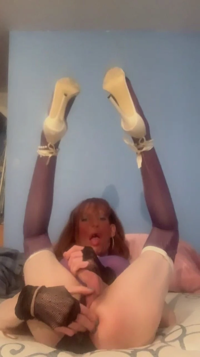 Lisa Luvly: 振动器