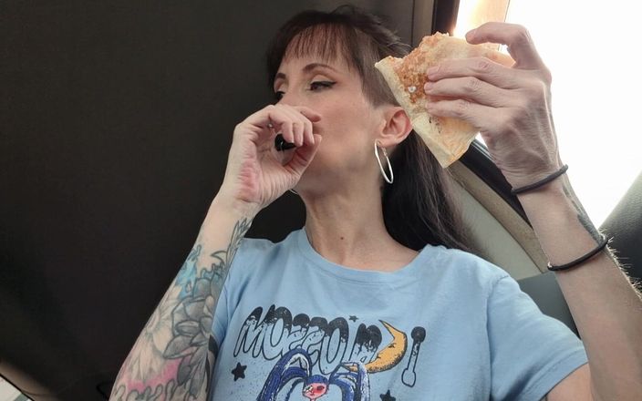 PandoraSG: Public Mukbang - Tacos em Meu Carro