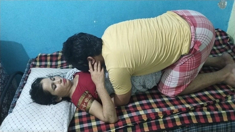 Indian Muslim Couple: Indian Wife Tanish Fatima with Husband Akhil Khan Blowjob Sex