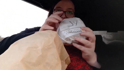 SSBBWLadyBrads: Cân nhắc và burger king