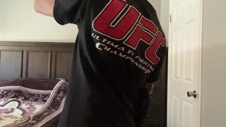 UrCyberAi: 여자를위한 또 다른 운동 비디오