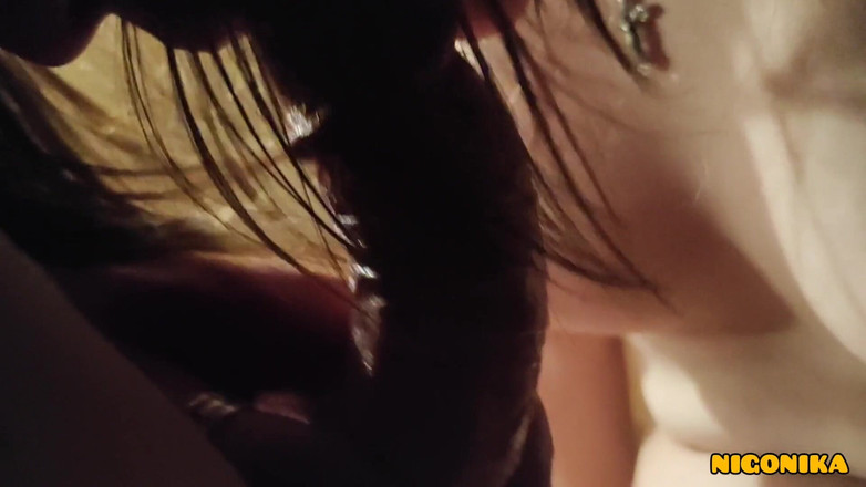 NIGONIKA: Il bagno russo e la puttana vika fatto in casa...