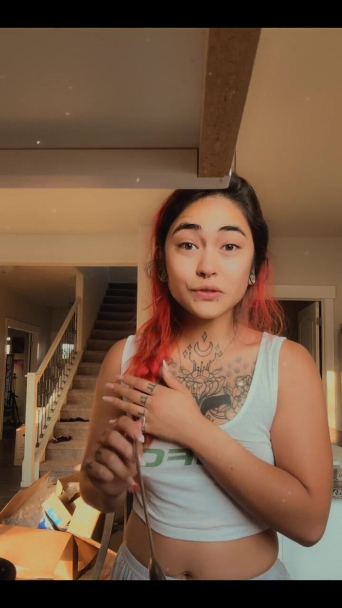 lilRavenFox: Omg lil panjang mengemaskini kaki saya sedang menyembuhkan!