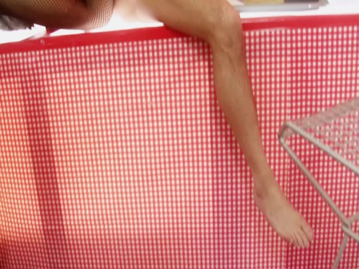 DARVASEX: Funny Food Scene-2_a Pareja De Camareras Rubias Follando En Lencería...