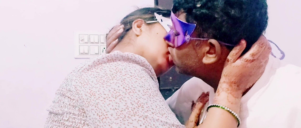 Xpriya sex: La sexy priya Bhabhi ha fatto un pompino in verde...