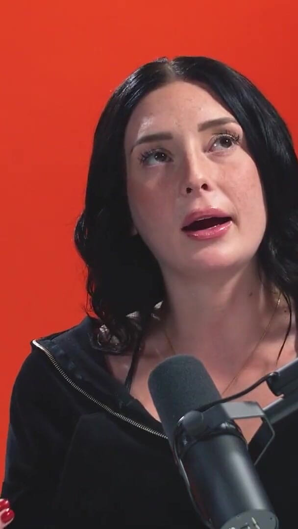 Adult Time Podcast: Charlotte Sins tror att P * rn är det bästa jobbet i...