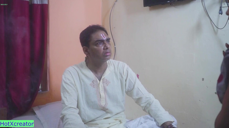 Hot creator: boodha bhikshu ganv ki patni ko chodta hai! Web Series...
