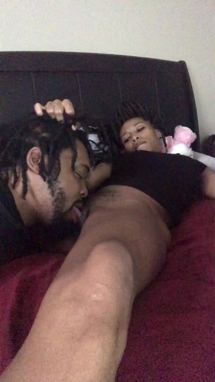 SexLoveRed: Zum ersten mal ahte er dieses p