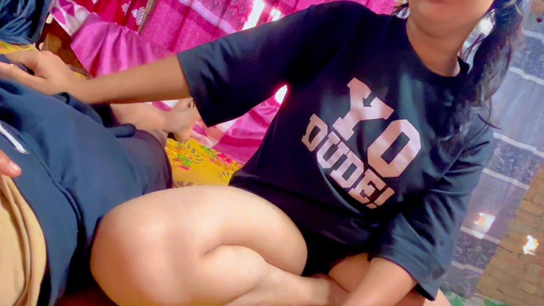 Yourlove: Üvey kız kardeşim bangla sex