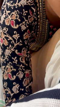 Step-aunt Rates My Dick - Saara in Hindi