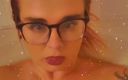 Savanna star: Я обожаю пузырьки ванны.. хочешь присоединиться ко мне??