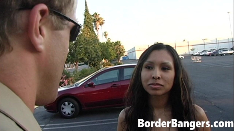Border Bangers: La sexy latina nataly rosa scopa l'agente di pattuglia di...