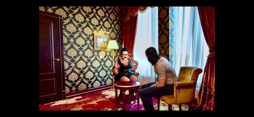 KarmenMilf: Fabuła jest pełna zdjęć. szef wezwał swojego pracownika do biura ..