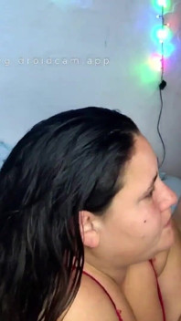 Argentinský pendeja vyrytý na telu