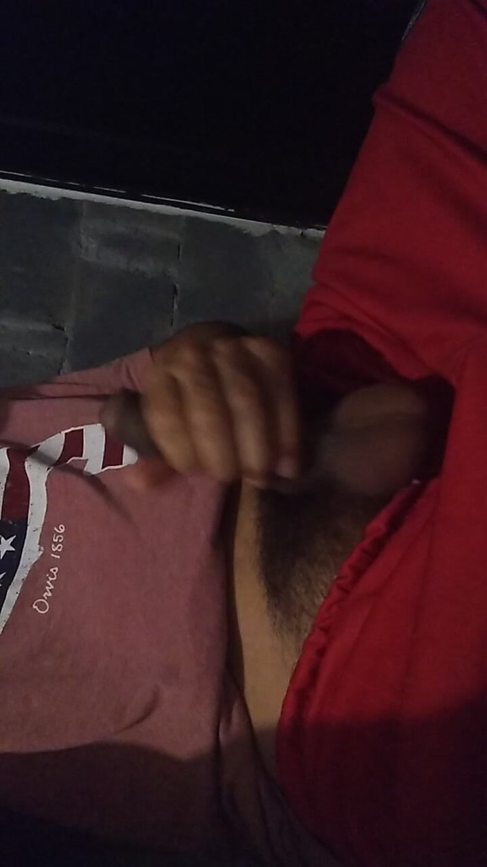 AlexAlejandro13: Penis drży w łazience