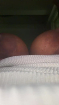 42D Tits