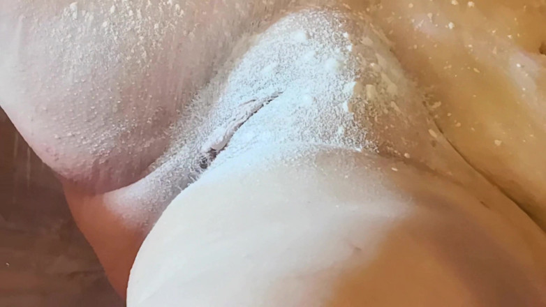Bouncy Tits Action: Tits Banging in the Woods