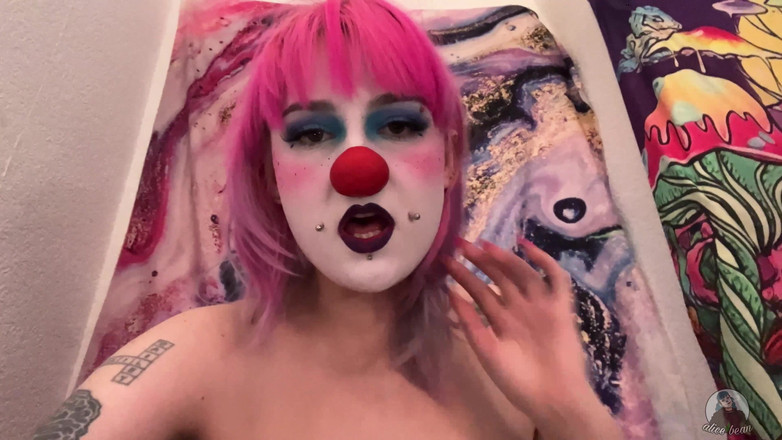 Alice Bean: Crude Clown