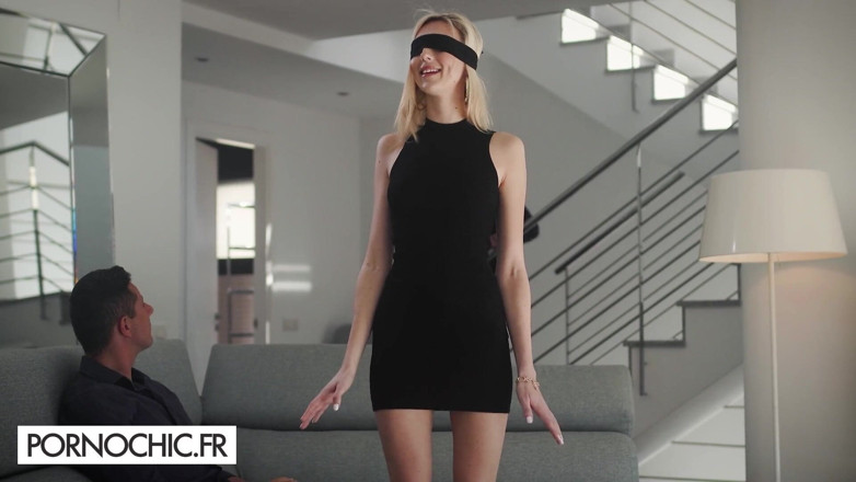Pornochic: Záhadné trio: Lala je chycena