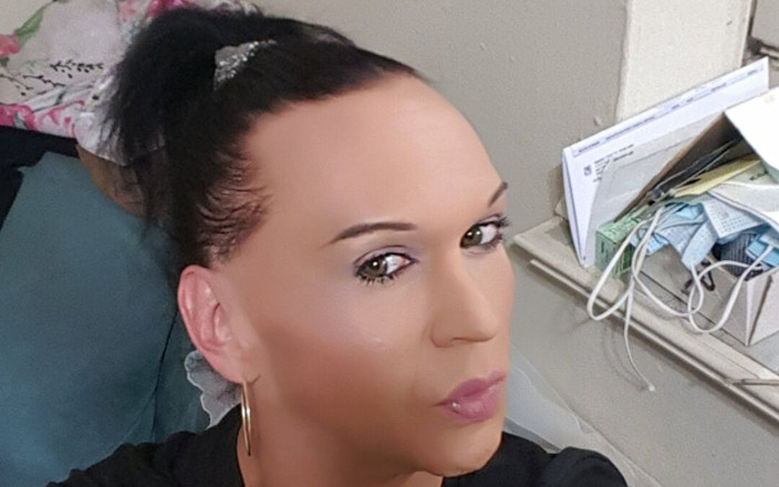 Stormie Indigo Nite S.I.N.: Mari berseronok