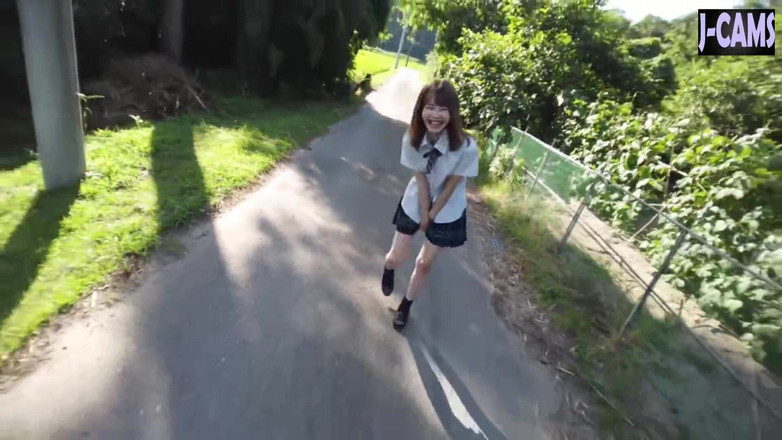 J-Cams: Draußen necken. Schmutziges mädchen und kontrollierte veröffentlichung teil2
