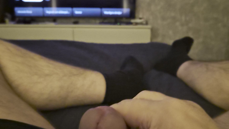 Pellefnatt: Mein freund liegt auf dem bett und spielt mit seinem...