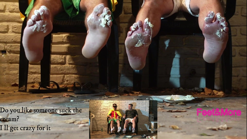 Robin Plays with Feet and Cream-full Version (Feet&More)