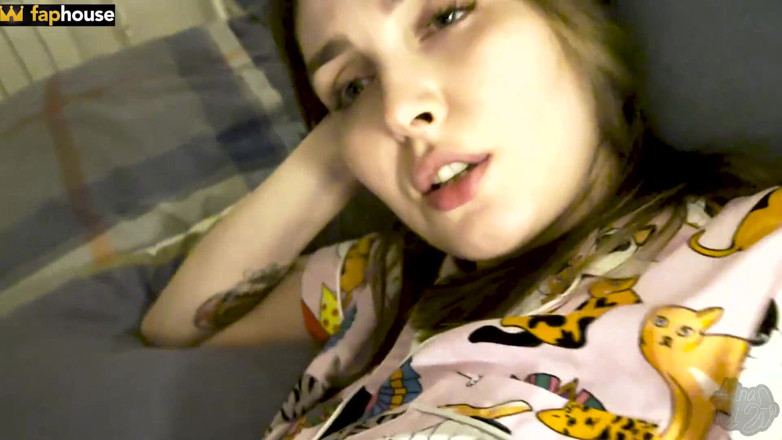 Alina Rai: Fucked stepmom in black hole while Stepfather is at work