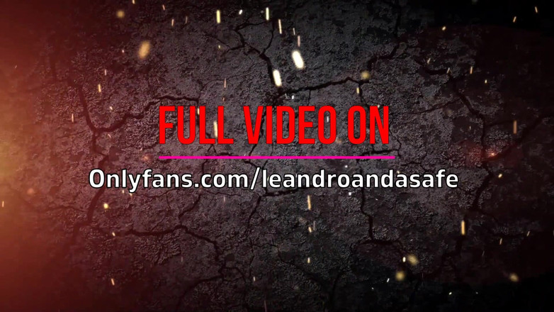 Leandro e Asafe: 太いチンポを友達に渡してしゃぶってもらいました