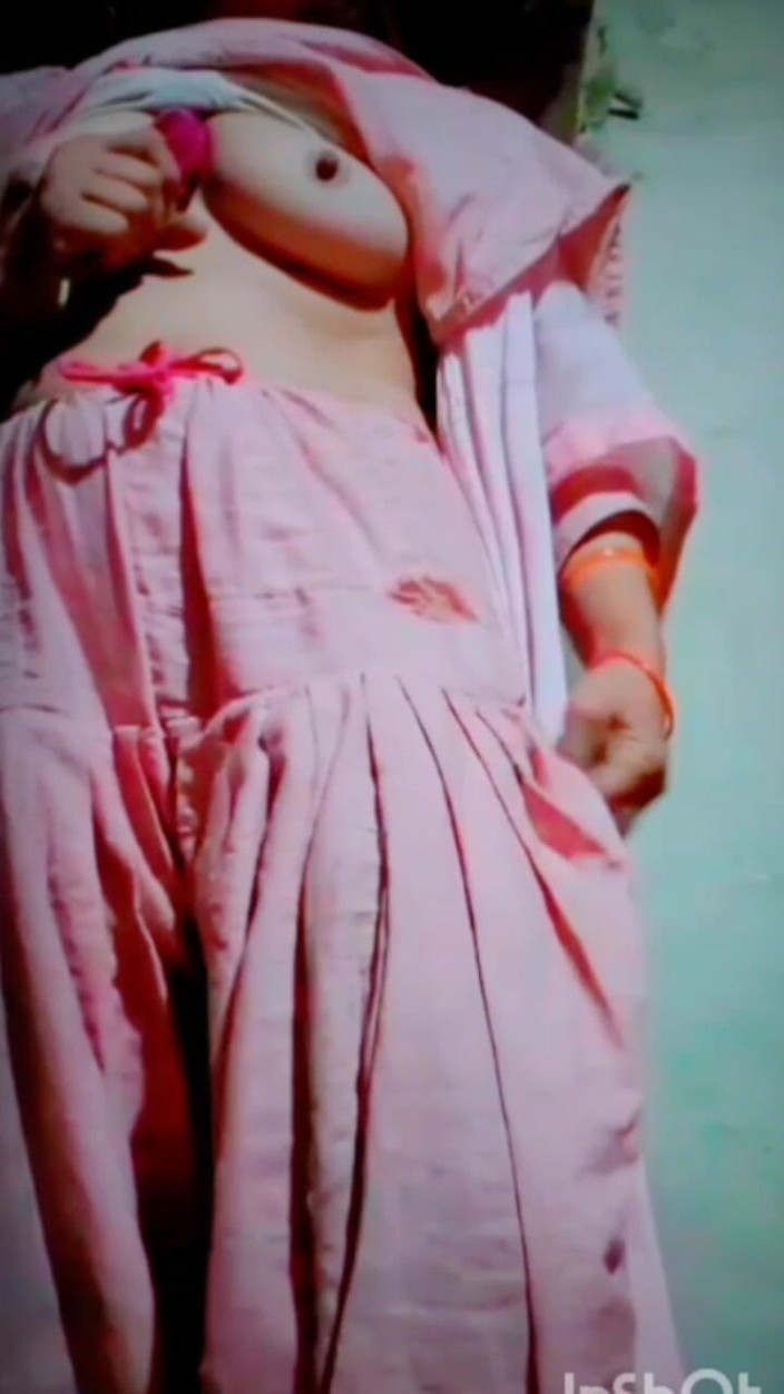 TricolorMusic3: yah seksi panjaabi larki apni best phrend ko uske lavar...