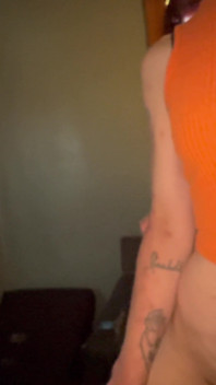 Squatter Living the High Life Gives a Tour of Her Dilapidated Trap House Apartment!