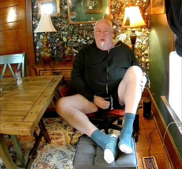 beardaddychub: Sözlü 31 çekme ve boşalma!