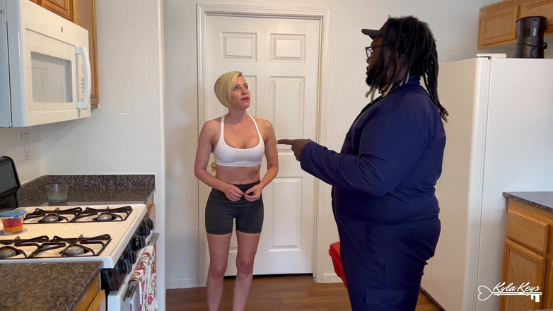 Kyla Keys: 특별한 팁을 받는 정비사